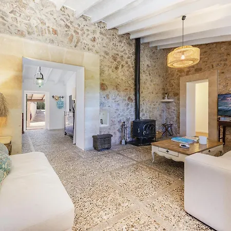 Nico Villa Pollenca
